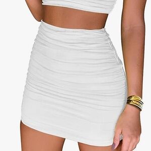⭐️ NORDSTROM Stretchy White Ruched Skirt!!